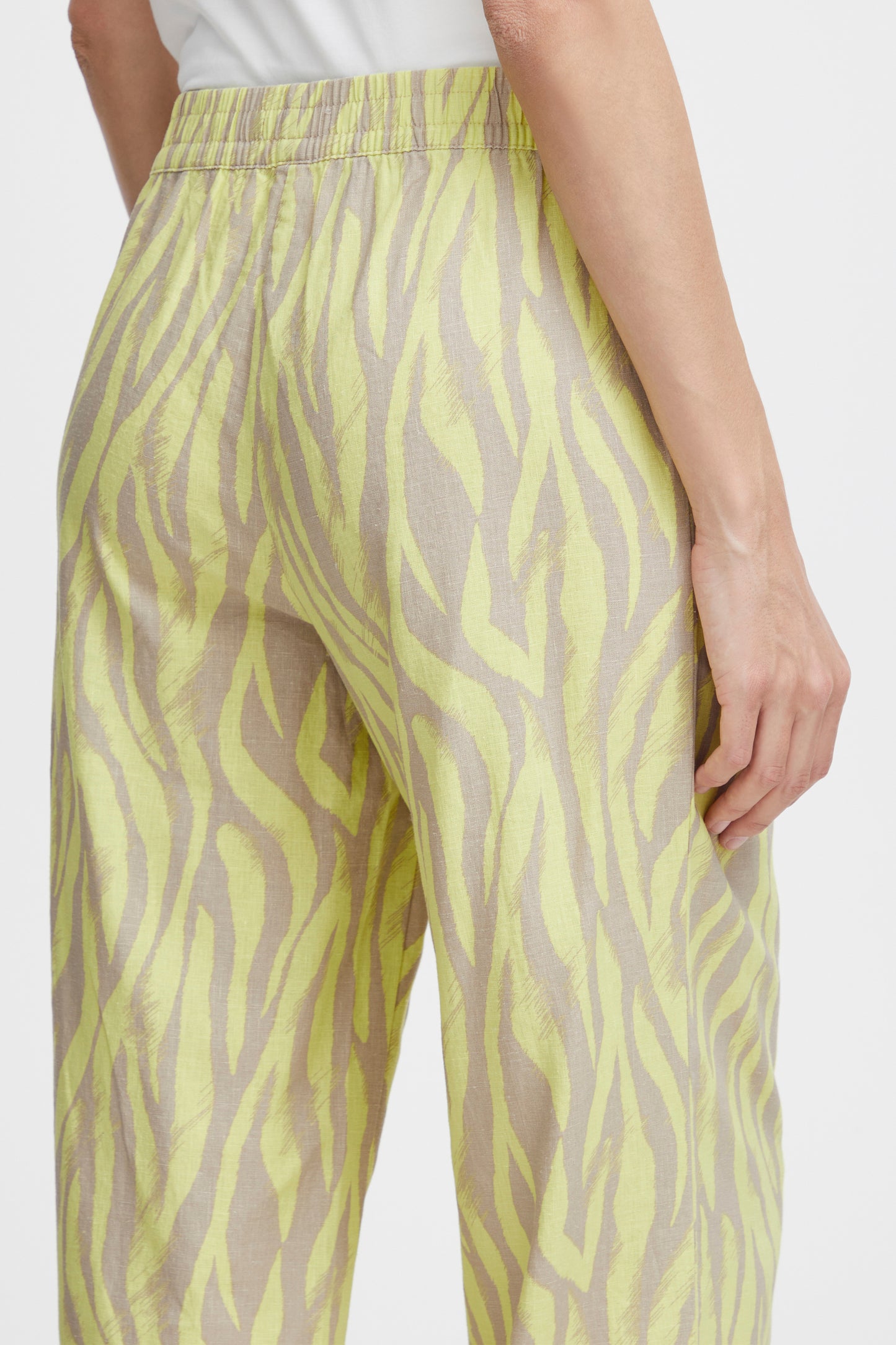 Byfalakka Long Pants - Sunny Lime Animal Mix