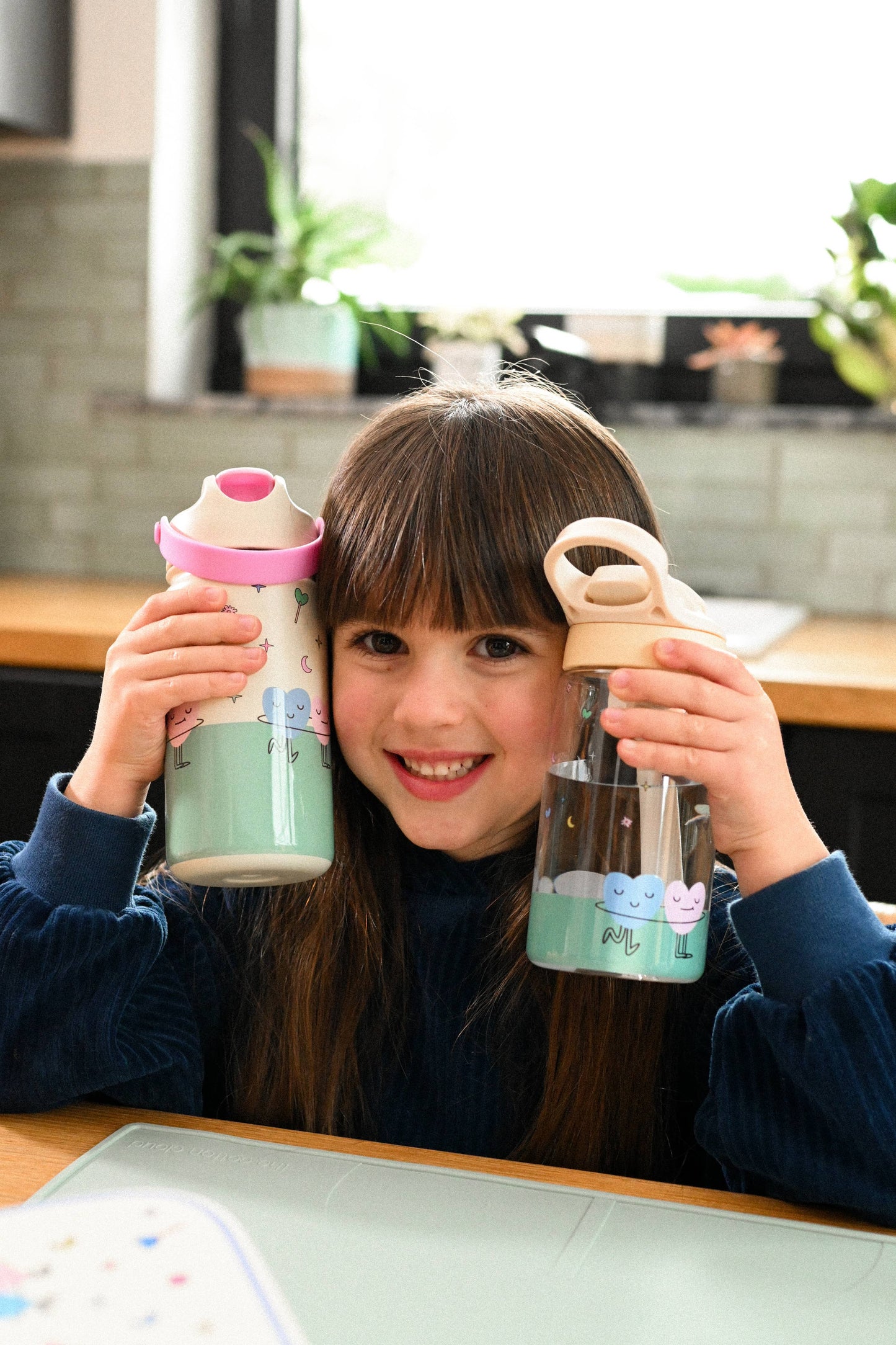 NEW COLLECTION Insulated Stainless Steel Bottle for Kids: Meowtiful Cats