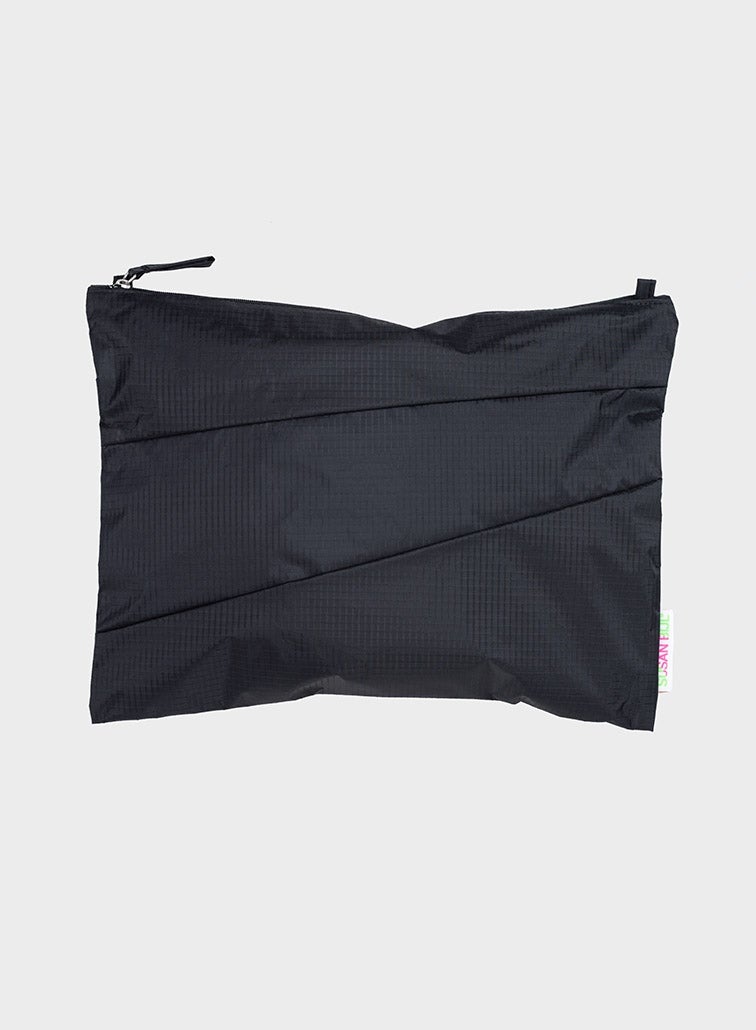 The New Pouch - Black & Black Large